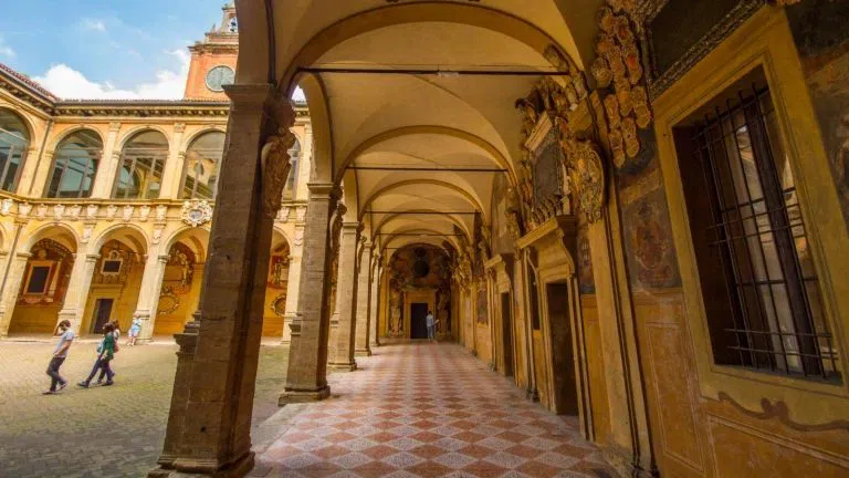Palazzo dell'Archiginnasio — Teatro Anatomico, Bologna