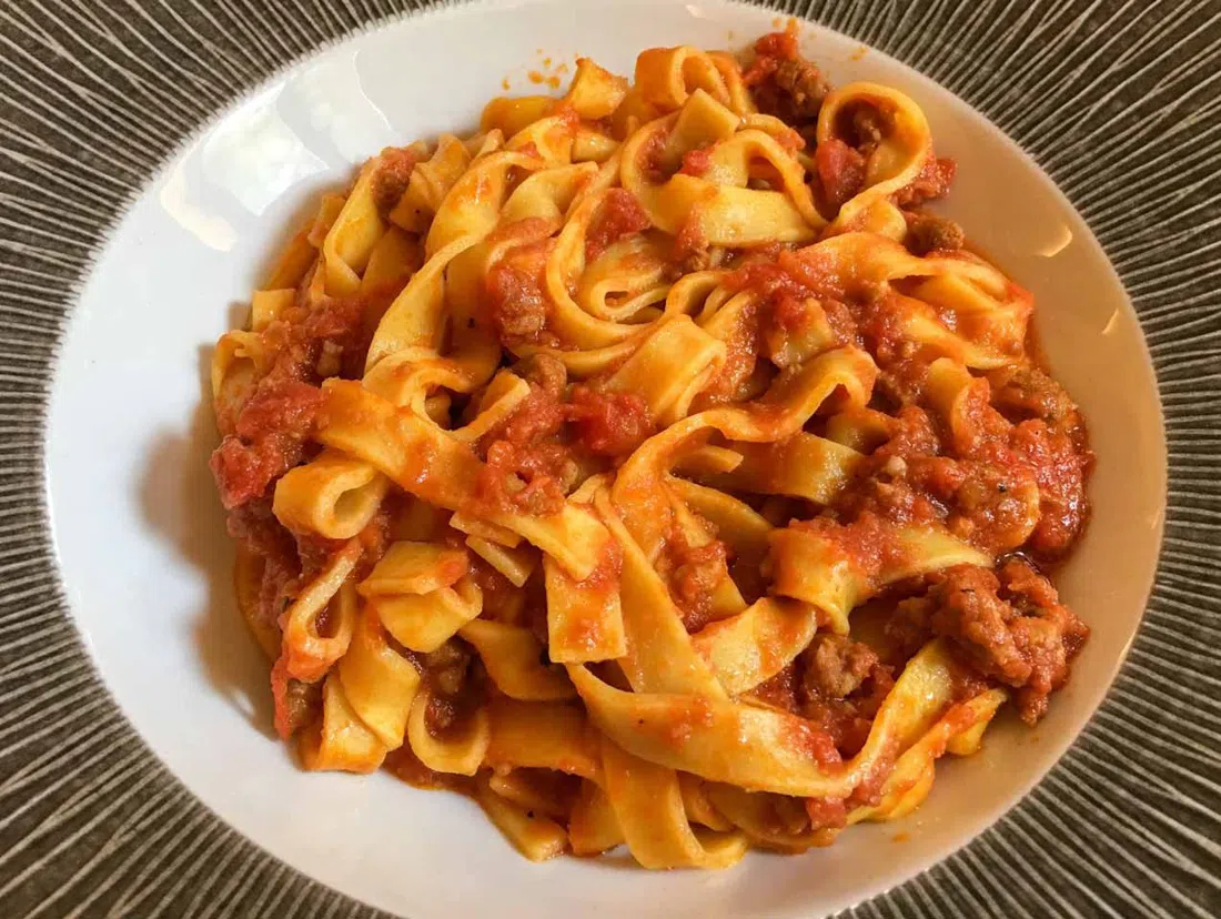 Do Eat Better Experience — Bologna Food Tour, Bologna